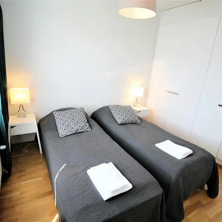 Spacious For 4 With Sauna